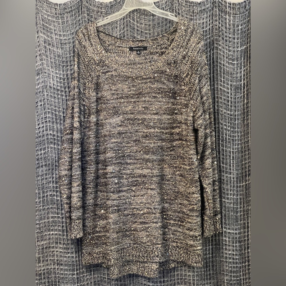 Relativity Women’s Plus Metallic Sparkle Sweater